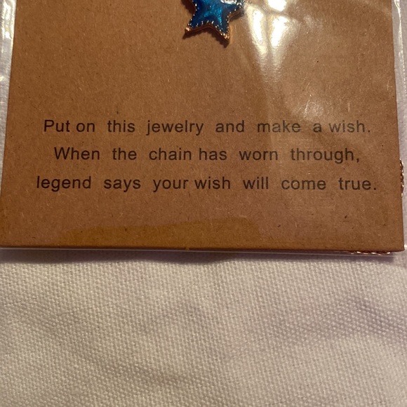 Make A Wish Star Necklace - Picture 4 of 5